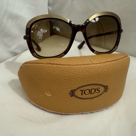 Tod's Sunglass 01 col 52F- Tortoise & Matte Gold - Picture 1 of 6